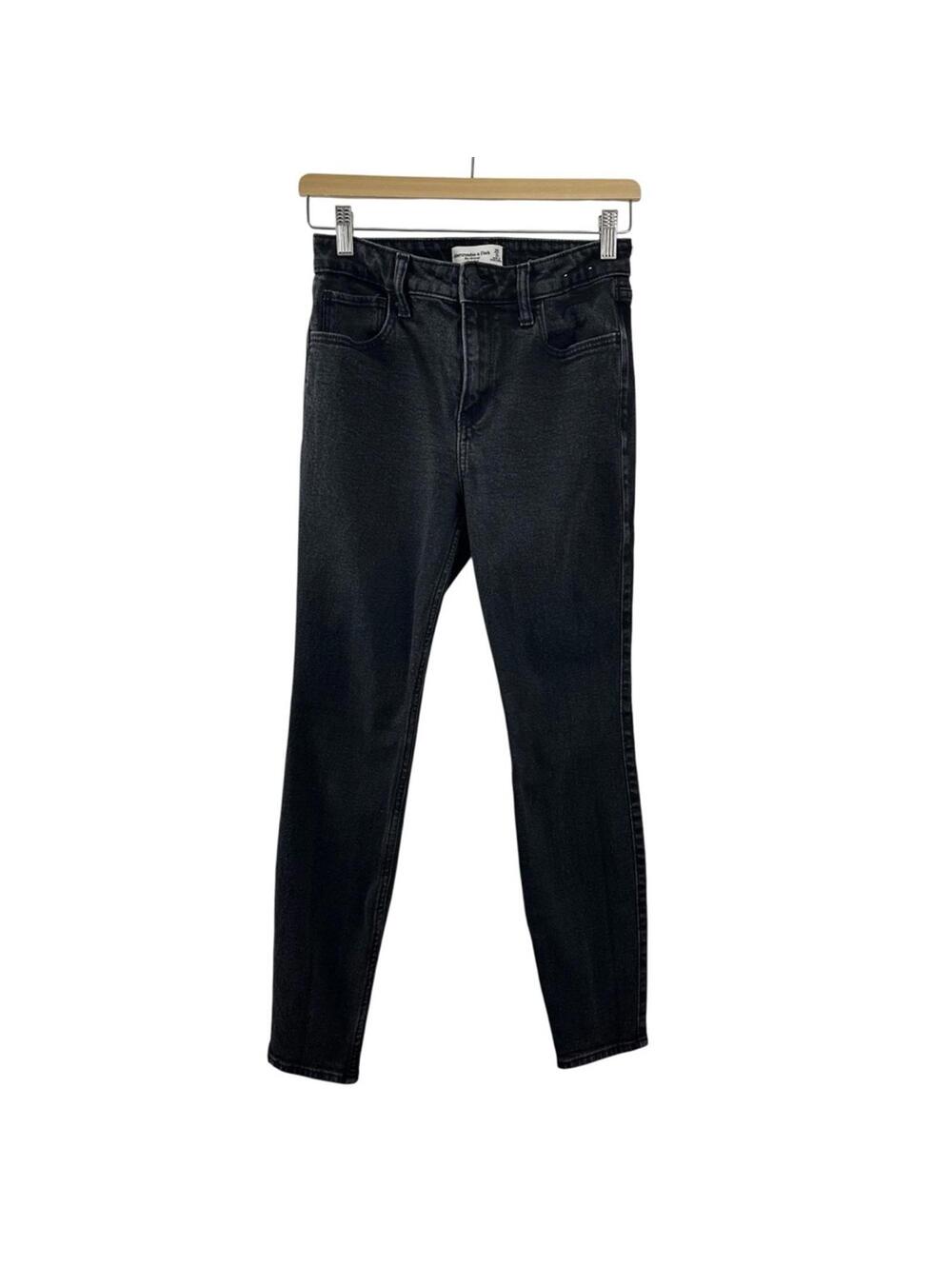 Abercrombie & Fitch The Skinny High Rise Black Jeans Size 2